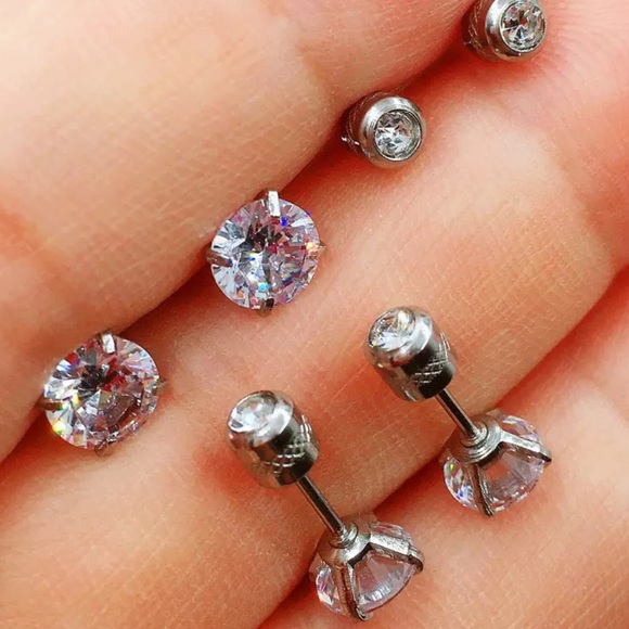 Diamond stud screw on earrings 6mm Hypoallergenic Cubic Zirconia Stainless steel - Picture 8 of 11